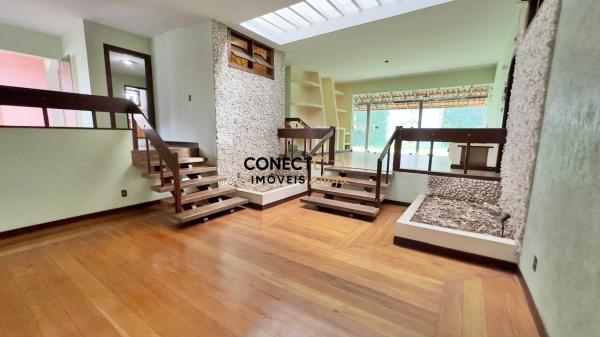 Casa para aluguel, 5 quartos, 2 vagas, Clélia Bernardes - Viçosa/MG - 430m²