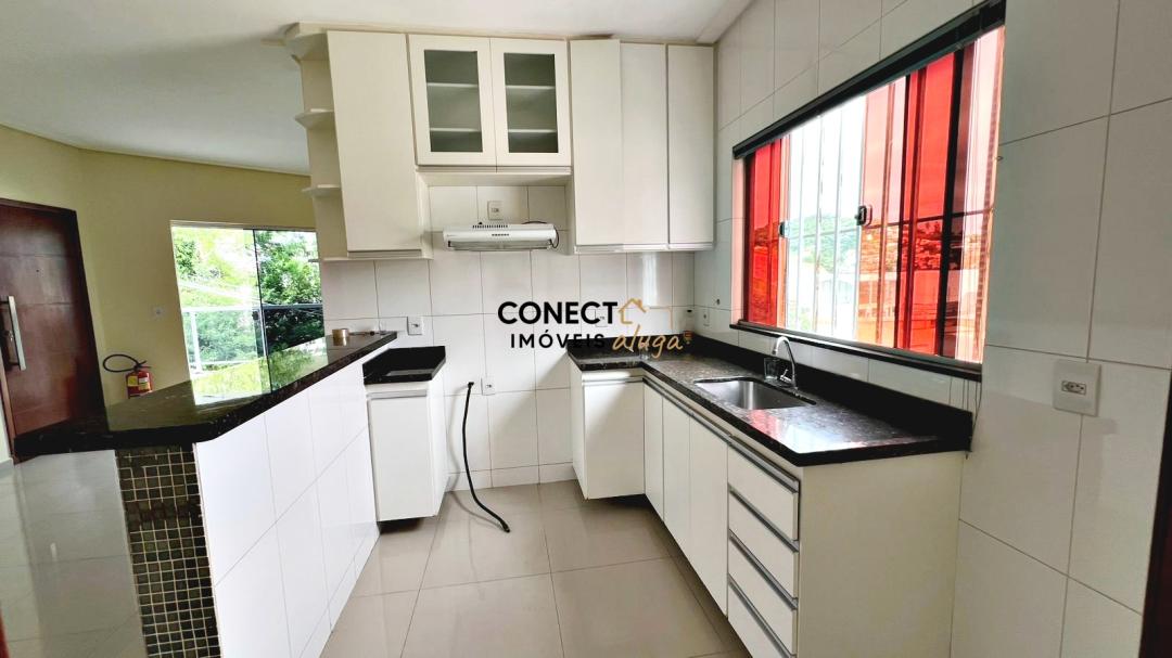 Amplo Apartamento de 3 Quartos com Suíte, Varanda e 2 Vagas no Liberdade II