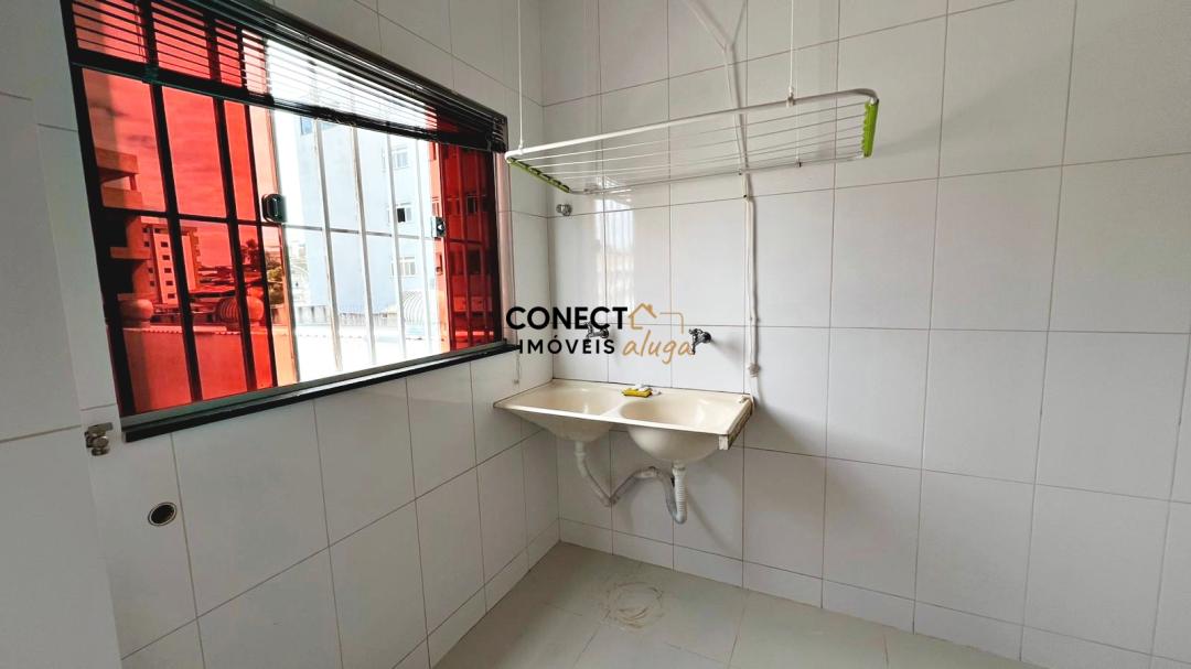 Amplo Apartamento de 3 Quartos com Suíte, Varanda e 2 Vagas no Liberdade II
