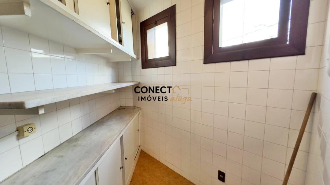 Casa para aluguel, 5 quartos, 2 vagas, Clélia Bernardes - Viçosa/MG - 430m²