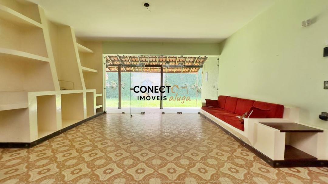 Casa para aluguel, 5 quartos, 2 vagas, Clélia Bernardes - Viçosa/MG - 430m²