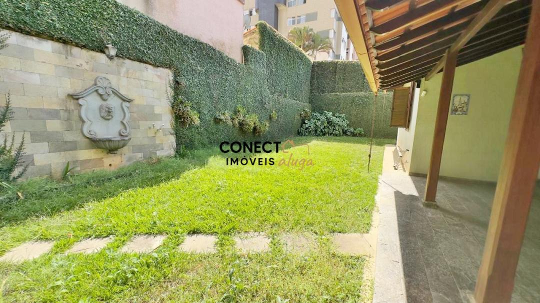 Casa para aluguel, 5 quartos, 2 vagas, Clélia Bernardes - Viçosa/MG - 430m²