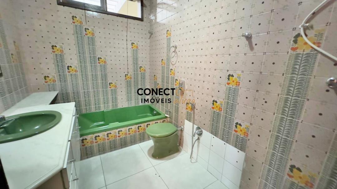 Casa para aluguel, 5 quartos, 2 vagas, Clélia Bernardes - Viçosa/MG - 430m²