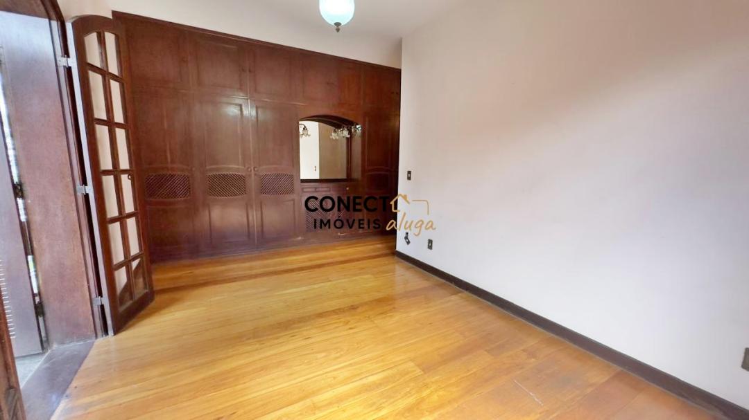 Casa para aluguel, 5 quartos, 2 vagas, Clélia Bernardes - Viçosa/MG - 430m²